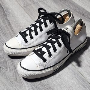 Converse All Star Chuck Taylor Bentley White Leather Sneakers Womens Size 7.5